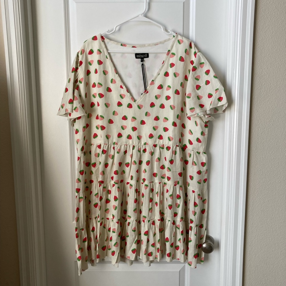 NWT strawberry baby doll tiered linen blend dress MIXED BY NASRIN (size XXXL)